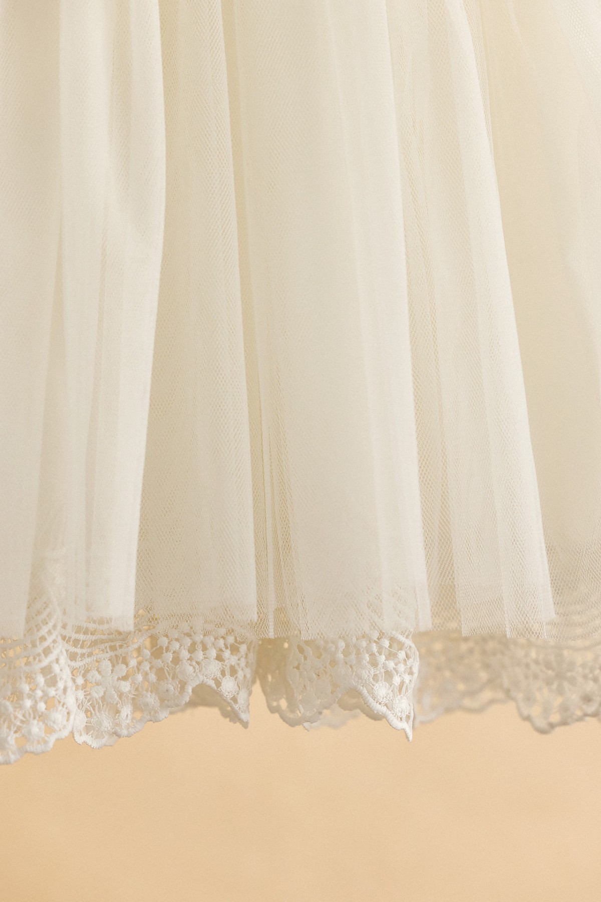 Βαπτιστικό φόρεμα με δαντέλα κουλές