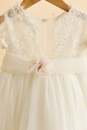 Βαπτιστικό φόρεμα εκρού πουά με διαφανές ντεκολτέ 