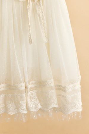 Εκρού βαπτιστικό φόρεμα με δαντέλα μη με λησμόνει