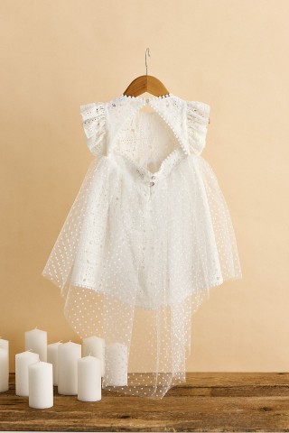 Λευκό βαπτιστικό φόρεμα πουά και δαντέλα με τετράγωνα