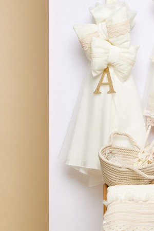 Εκρού λαμπάδα πλακέ με δύο φιόγκους και πλεκτή γκιπουρ εκρού δαντέλα