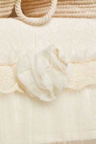 Λαδόπανα εκρού κορίτσι με εκρού δαντέλα μη με λησμόνει