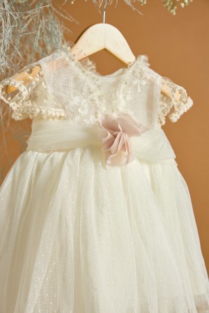 Βαπτιστικό φόρεμα εκρού πουά με διαφανές ντεκολτέ 